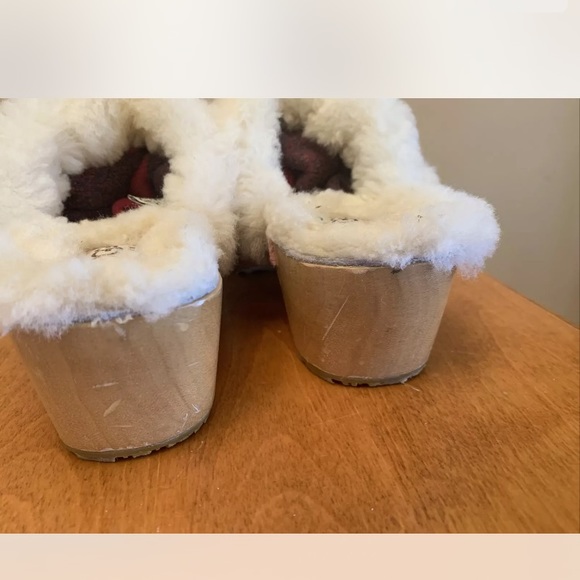 UGG Australia Kalie5426 Wooden Clog Wmns size 5 Pink Suede Shearling Lined Shoes - Picture 8 of 8